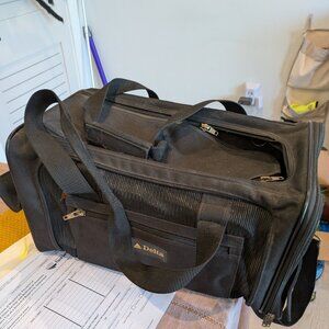 Delta Deluxe Pet Carrier by Sherpa